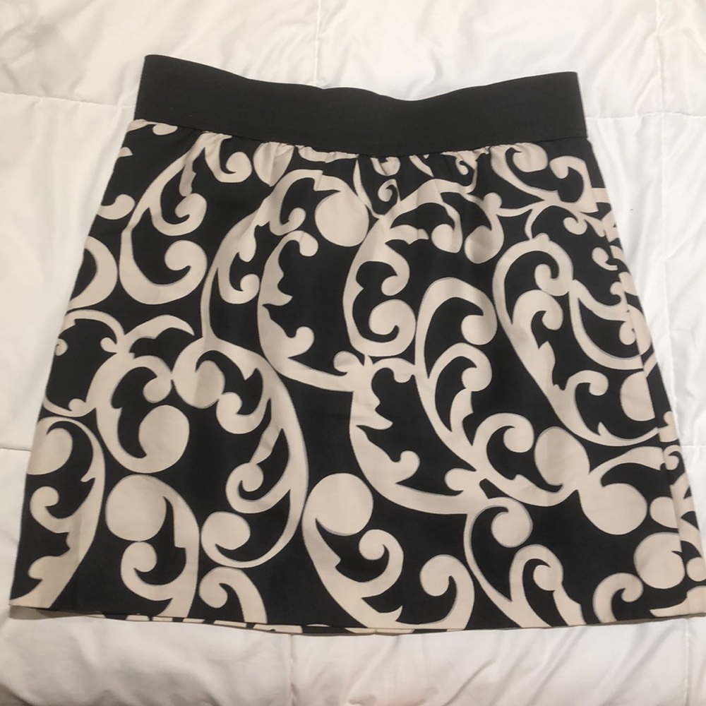 Cinched waist skirt